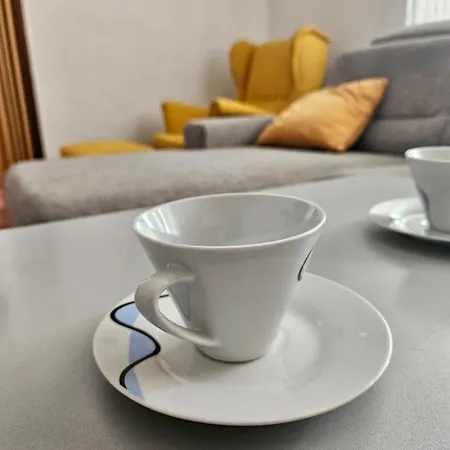 Anna Apartman *