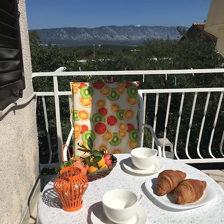 Anna Apartman