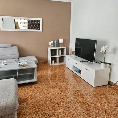 Anna Apartmán Omišalj
