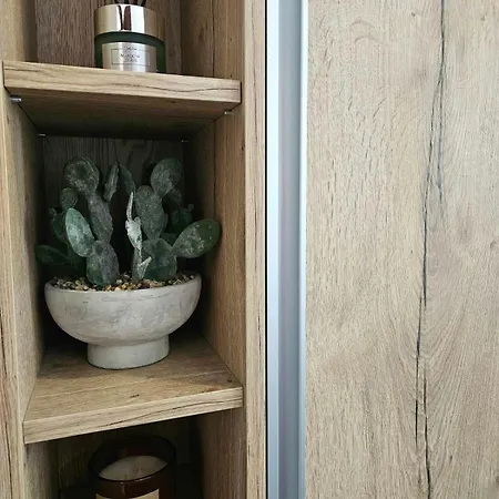 Anna Apartment